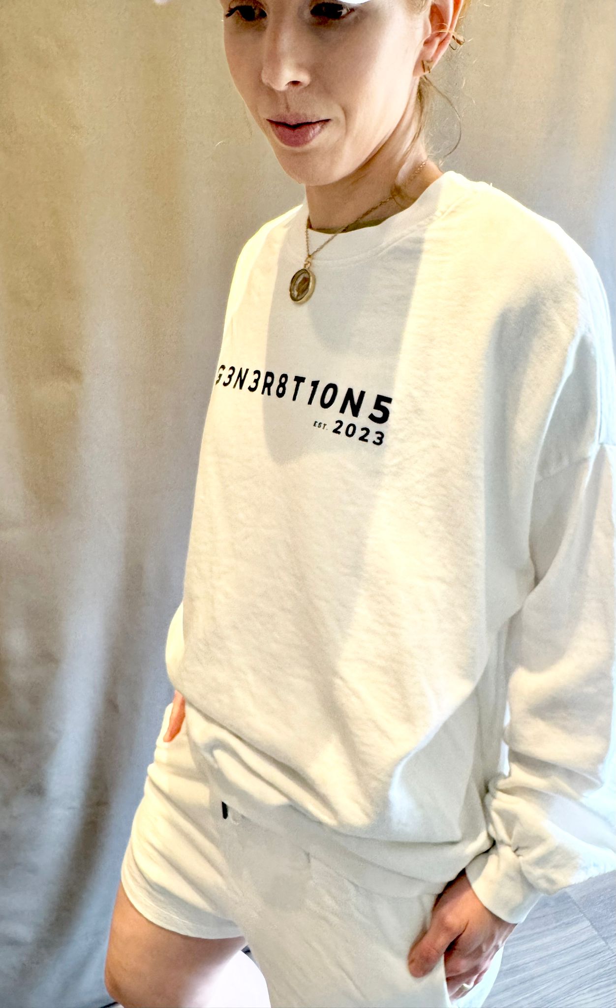 SWEATER